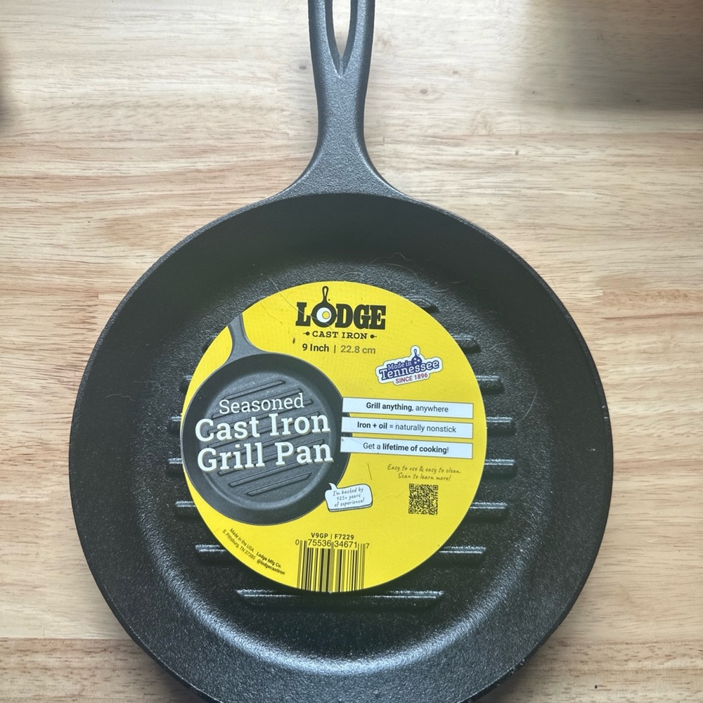 Lodge Seasoned Cast Iron Grill Pan - Black